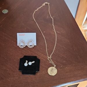 Costume Jewelery Lot